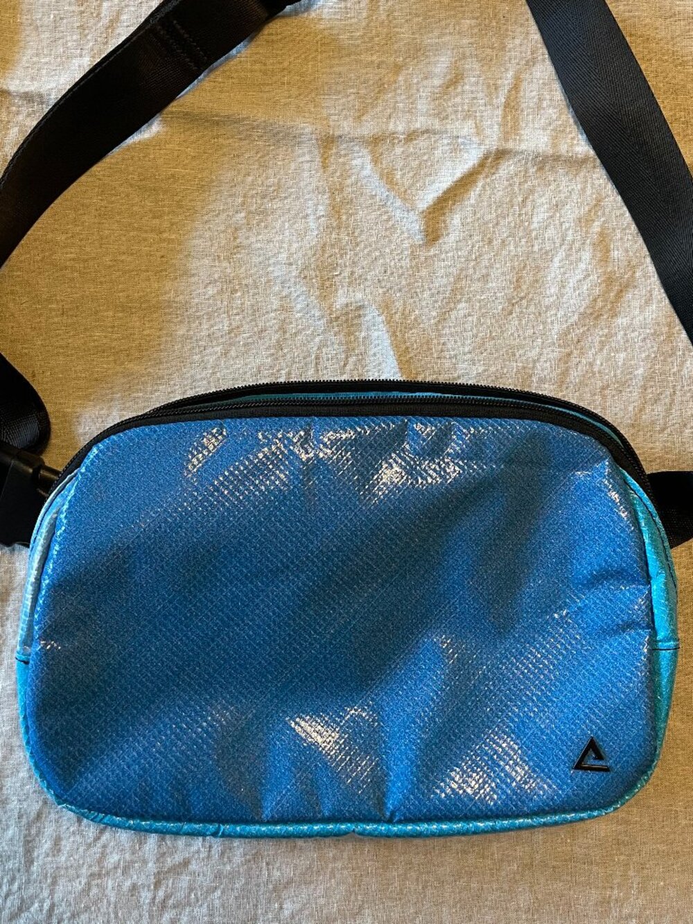 Rareform Large Zion Sling Bag